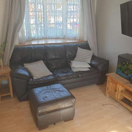 Harry Potter Theme Double Room In Shared House Watford  Eksteriør billede