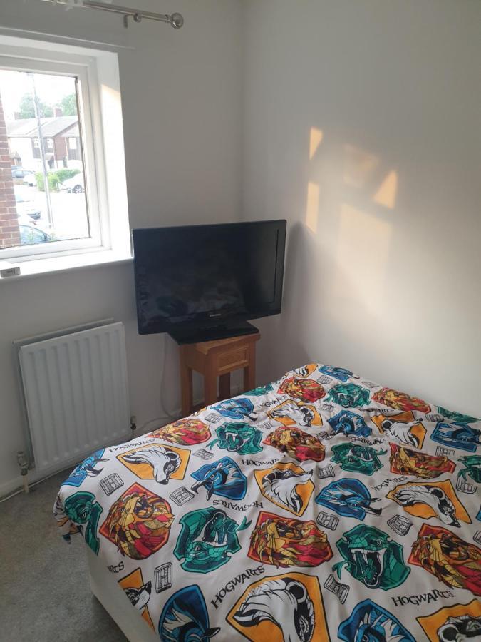 Harry Potter Theme Double Room In Shared House Watford  Eksteriør billede